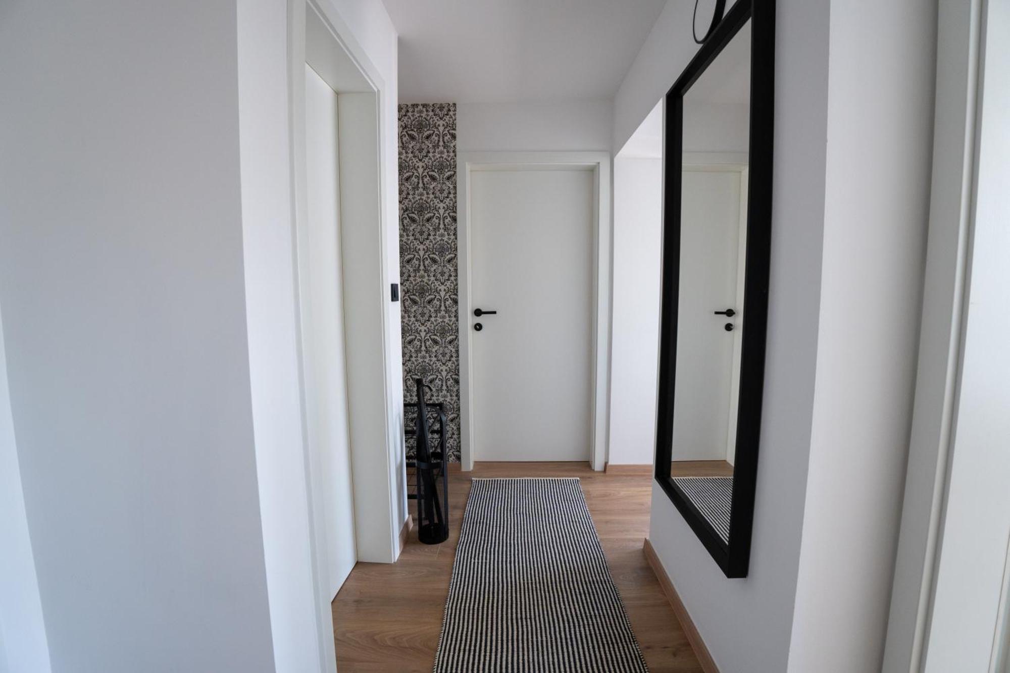 Residence Black&White 류블랴나 외부 사진