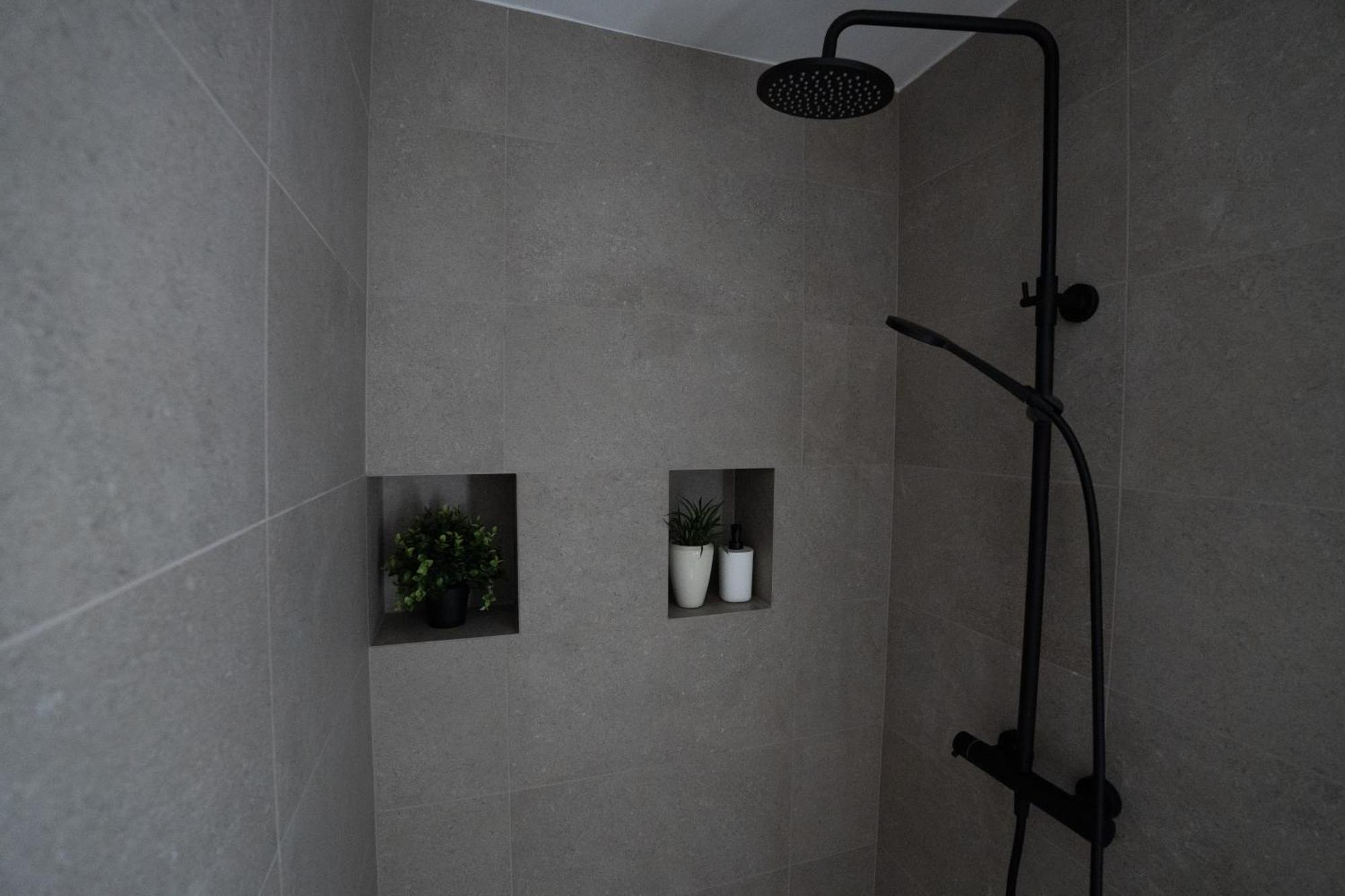 Residence Black&White 류블랴나 외부 사진