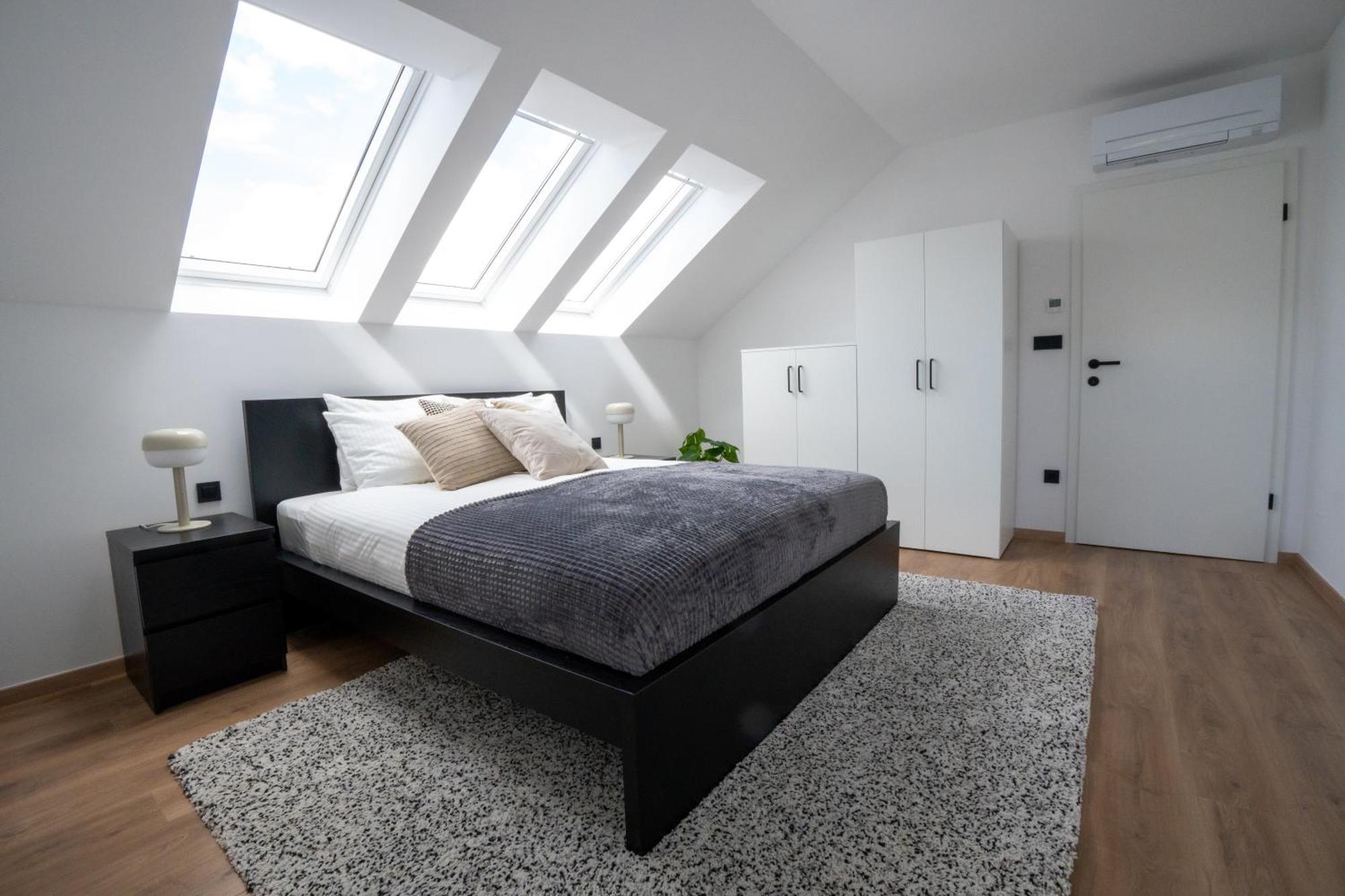 Residence Black&White 류블랴나 외부 사진